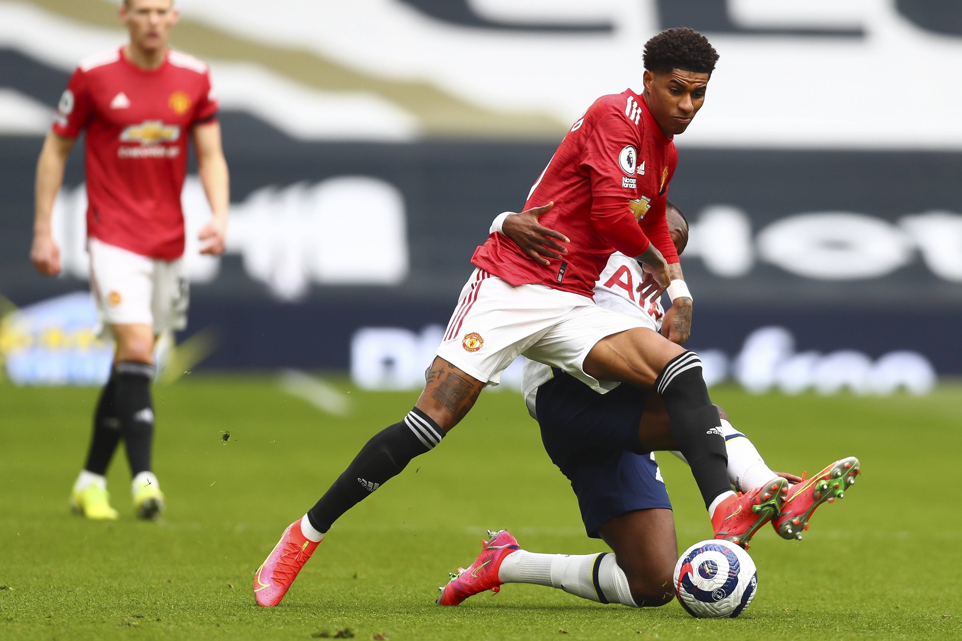 自由身回国 自由身回国